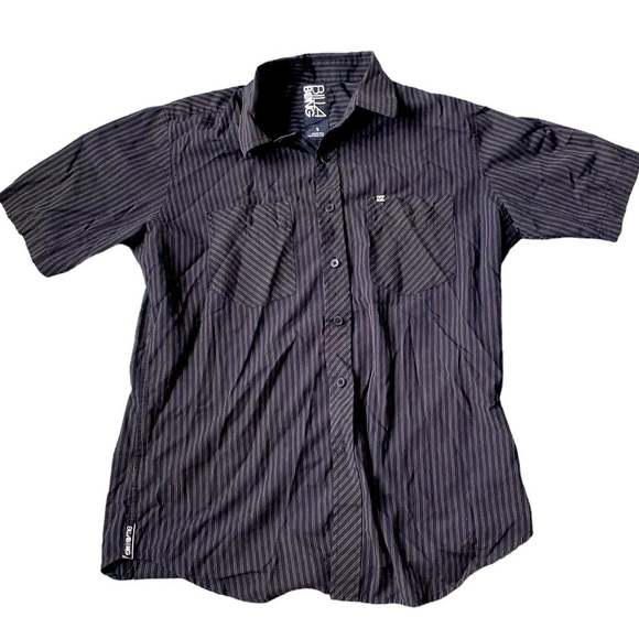 🌟 Billabong Men’s Short Sleeve Button Up size SMALL  — COTTON top shirt - Picture 1 of 11